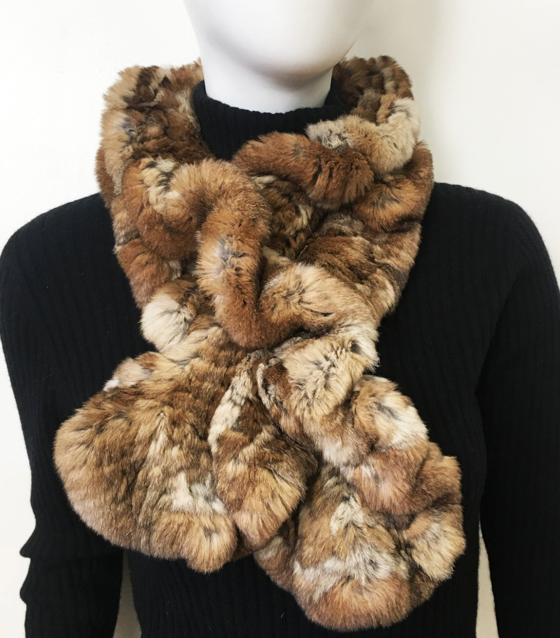 Scarf Pull Through in Genuine Rex Rabbit Fur Style RX39