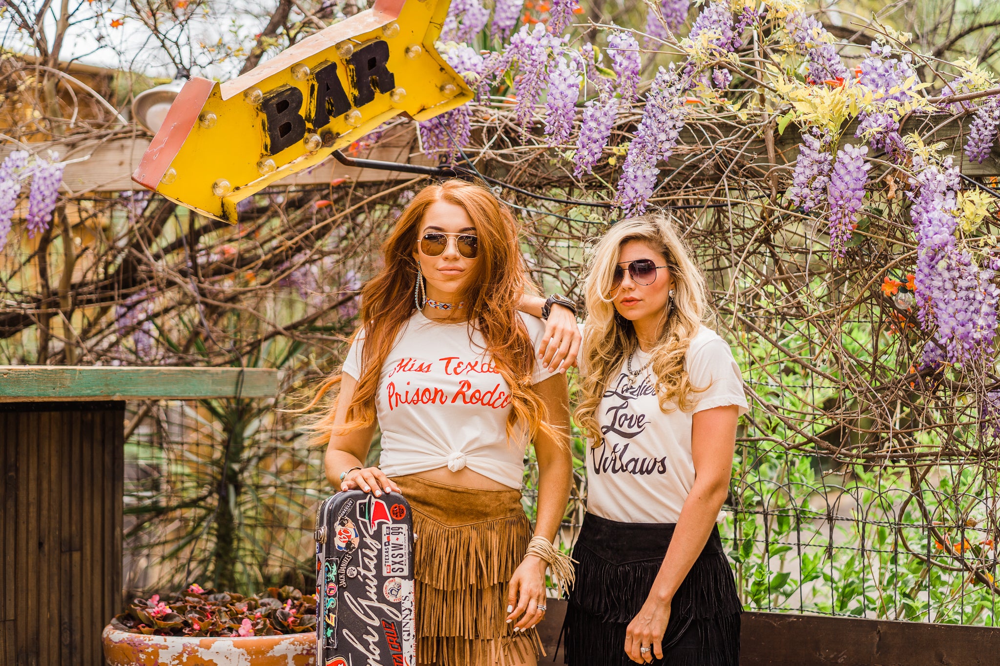 Beautiful-Woman-Wearing-Memphis-Grand-tee-shirt