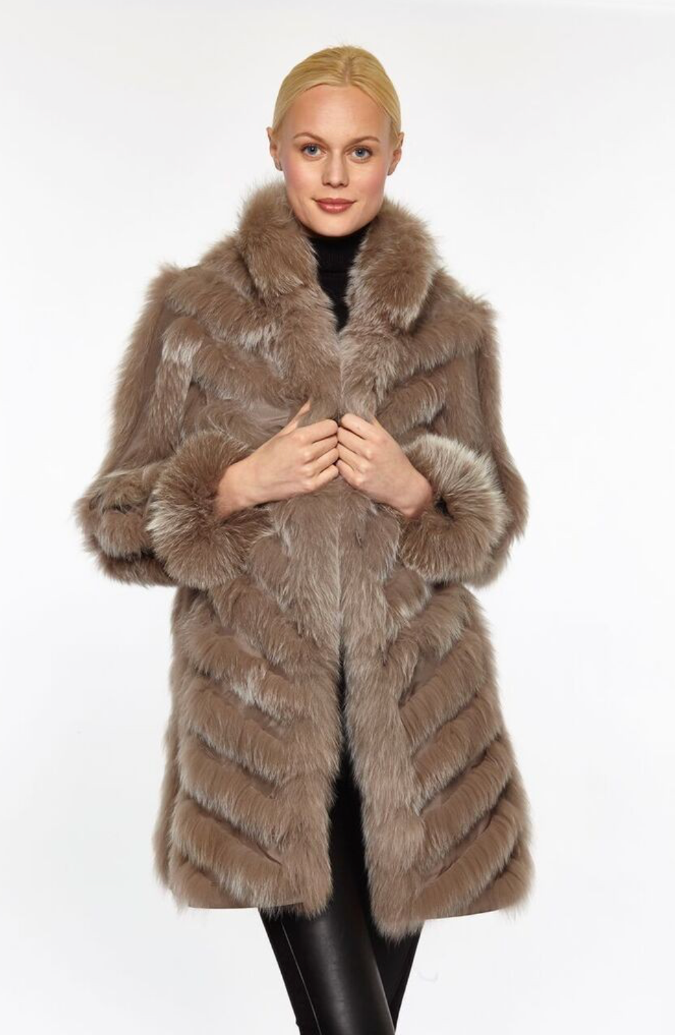 Linda Richards Reversible 3/4-Length Fox Fur Coat