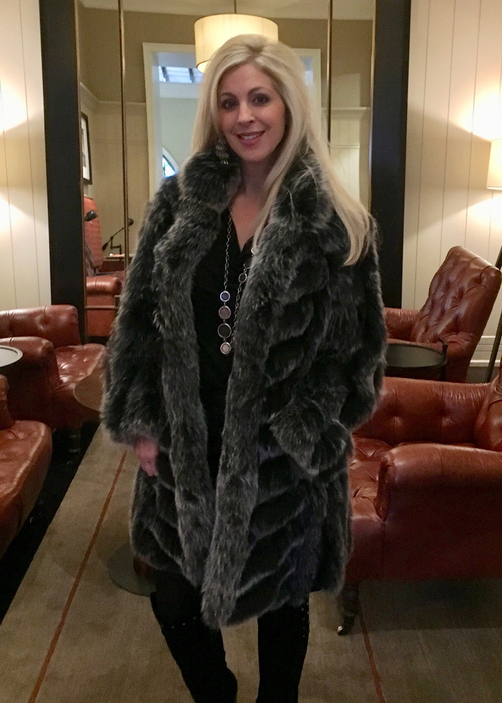 Beautiful-Woman-Wearing-3/4-Length-Reversable-Fur-Coat-by-Linda-Richards-9499-Black-Silver