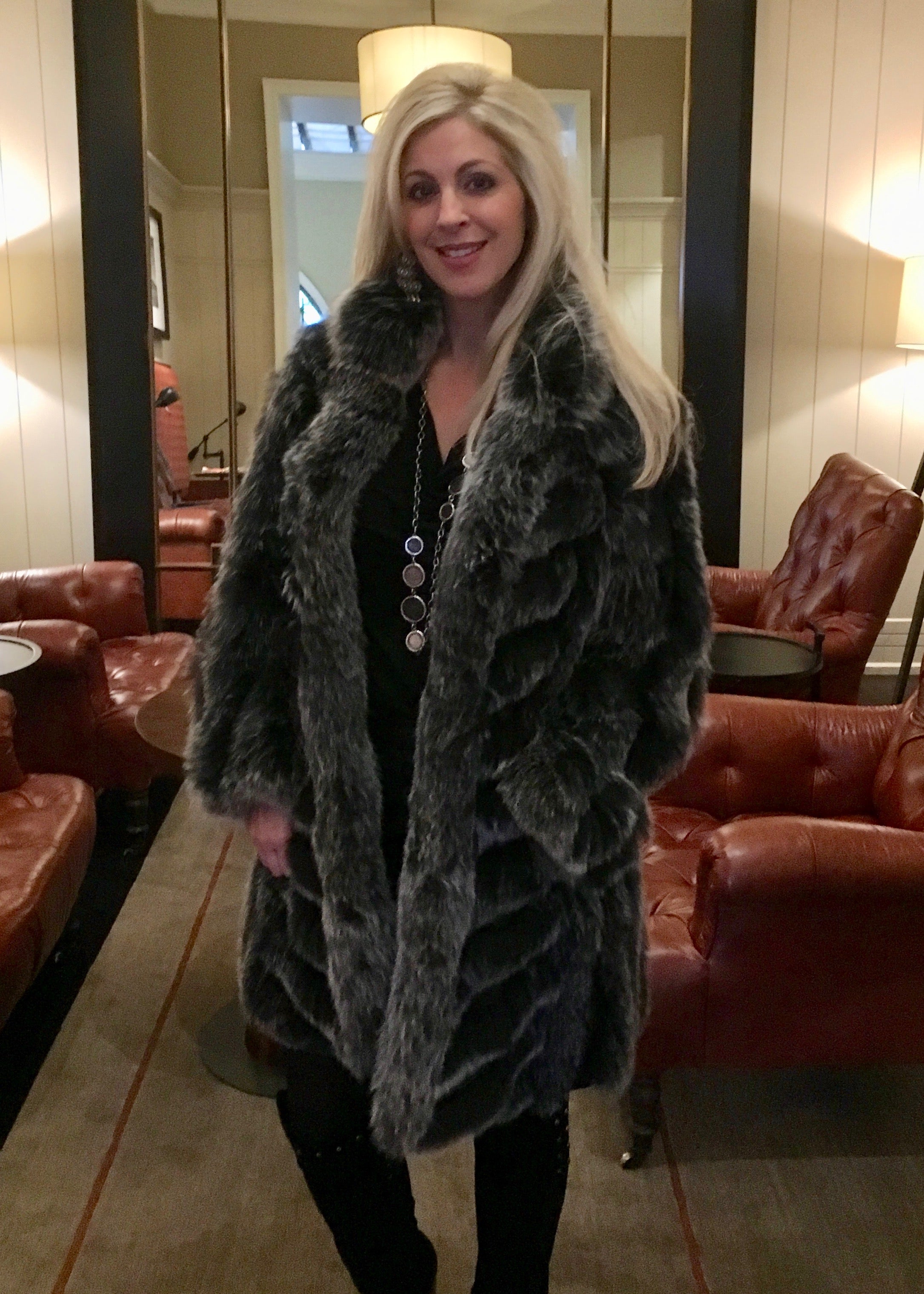 Beautiful-Woman-Wearing-3/4-Length-Reversable-Fur-Coat-by-Linda-Richards-9499-Black-Silver