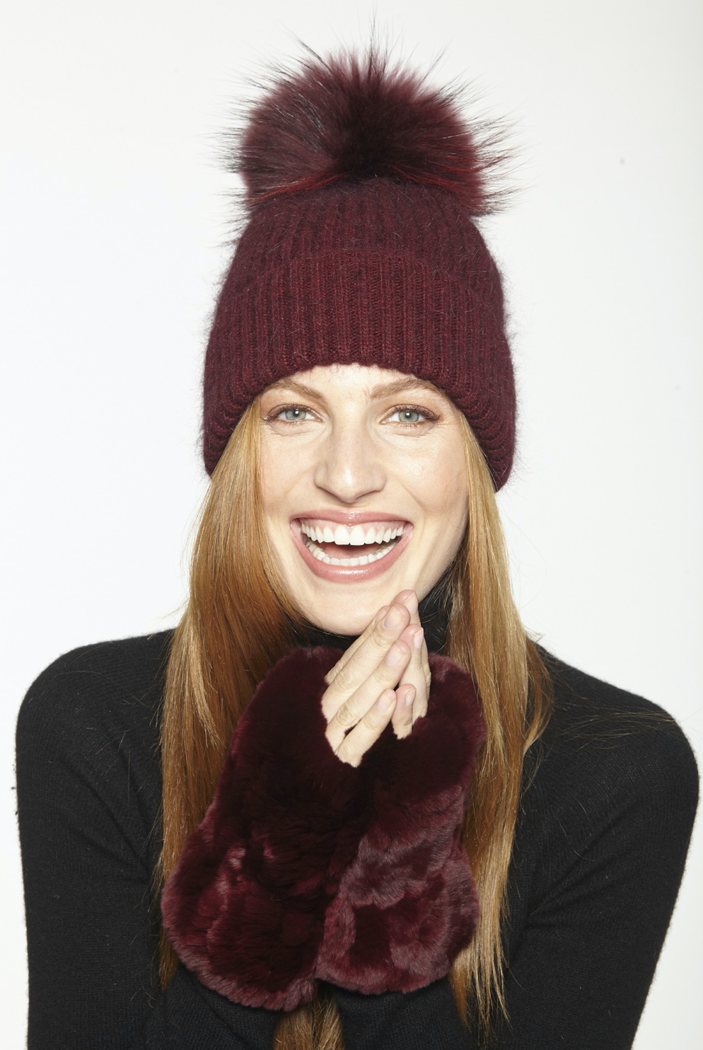 Beautiful-Woman-Wearing-Genuine-Rex-Rabbit-Fur-Handwarmers-from-Linda-Richards-New-York-HW01