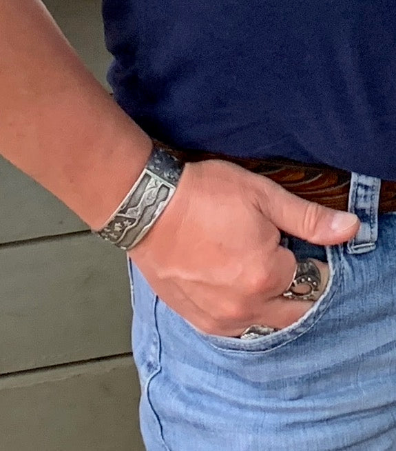 Cuff, American Flag "Old Glory", Hand Engraved Sterling Silver CB-23