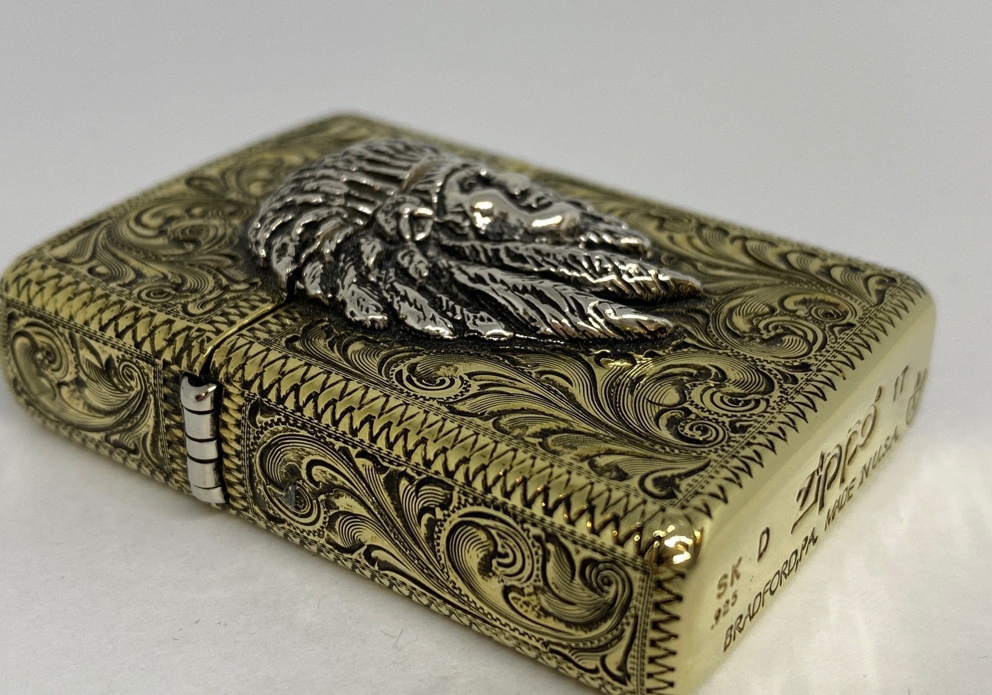 Silver-King-Zippo-Brass-Armor-Lighter-Fully-Engraved-with-Sterling-Silver-Chief-Made-in-USA